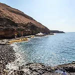 Blue Waters With Heated Pool * Costa Del Silencio